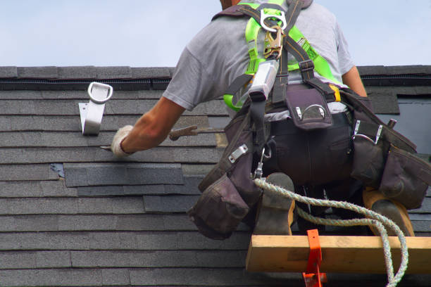 Best Roof Gutter Cleaning  in Marlin, TX